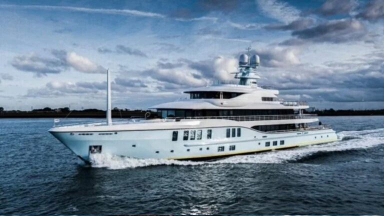 itchko ezratti yacht